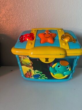 Colorful Ocean Activity Treasure Chest Toy - Yellow & Teal
